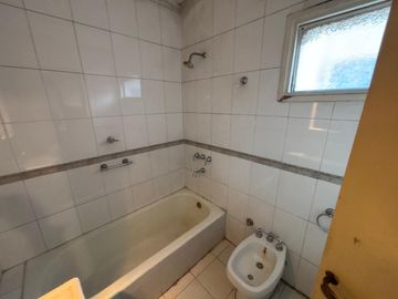 Venta departamento 2 dormitorios centro de Mendoza