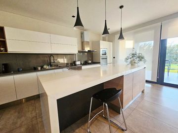VENTA CASA B. LAS CANDELAS II, LUJAN DE CUYO, MDZ