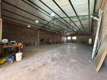 Galpon C/Depto en venta en Malvinas Argentinas