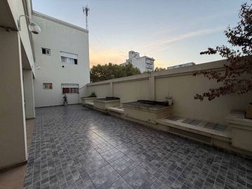DEPARTAMENTO 3 AMBIENTES EN MONTE GRANDE CENTRO
