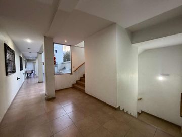 DEPARTAMENTO 3 AMBIENTES EN MONTE GRANDE CENTRO