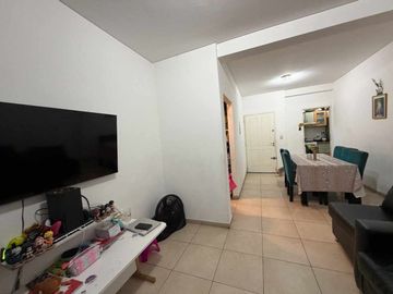 DEPARTAMENTO 3 AMBIENTES EN MONTE GRANDE CENTRO