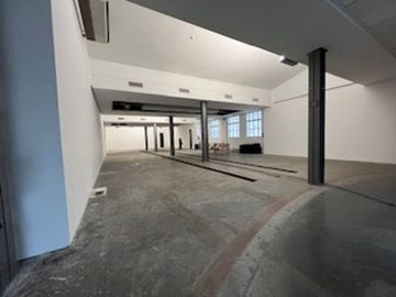 Venta Oficina Planta Abierta en el Centro-Retiro