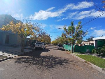 CASA A ESTRENAR-LUJAN DE CUYO