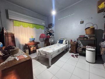 VENTA CASA 3 AMB PARQUE GALPON CASTELAR SUR