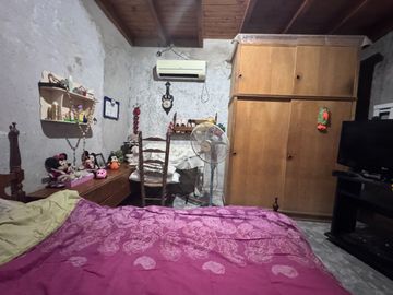 VENTA CASA 3 AMB PARQUE GALPON CASTELAR SUR