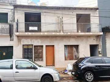Monoambiente P.B. al fte. At inversor Apto Prof.
