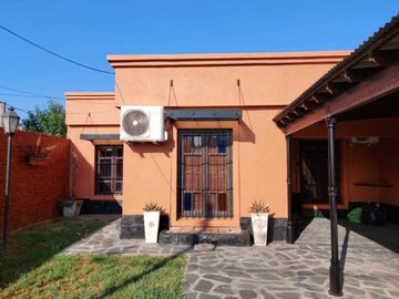 VENTA CASA PILAR 4 AMB COCHERA QUINCHO VILLA MORRA