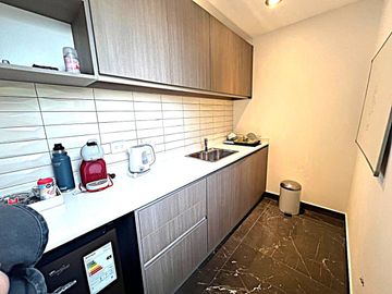 Alquiler de Oficina sin muebles-Pana km 39 Pilar