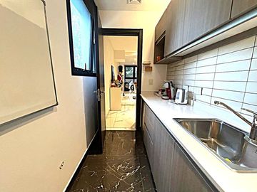 Alquiler de Oficina sin muebles-Pana km 39 Pilar