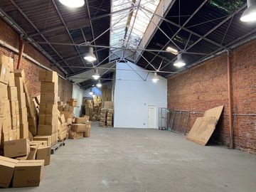 DEPOSITO VENTA SAN CRISTOBAL 400M2