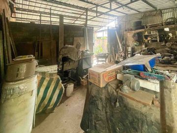 VENTA CASA A RECICLAR EN FISHERTON CON GALPÓN