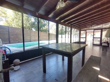 Casa 4 amb con pileta y quincho en Derqui Pilar