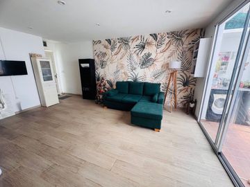 Venta PH tipo loft en Chacarita, patio, s/expensas