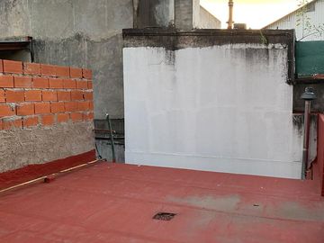 Venta PH tipo loft en Chacarita, patio, s/expensas
