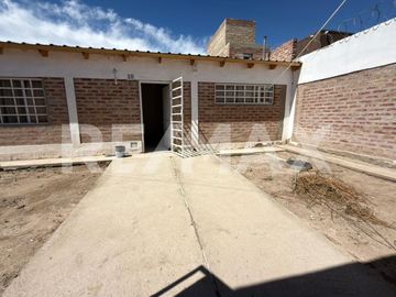 VENTA CASA MONOAMBIENTE DON PATER CENTENARIO