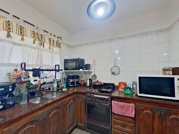 VENTA DEPTO 4 AMBIENTES VILLA DEL PARQUE BALCON