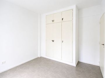 VENTA  DEPTO 2 AMBIENTES CON BALCÓN EN BELGRANO R