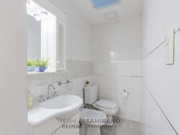 CASA EN VENTA EN LA PLATA