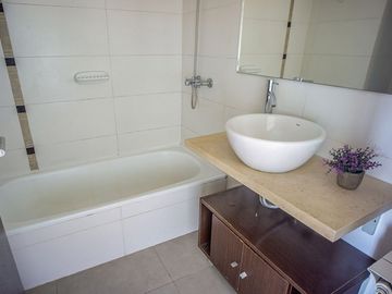 ALQUILER Departamento 3 dormitorios cochera FUNDAR