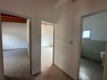 VENTA COMPLEJO DE 3 DEPTOS 2 DOR CARLOS PAZ CENTRO