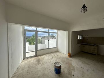 VENTA COMPLEJO DE 3 DEPTOS 2 DOR CARLOS PAZ CENTRO