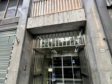Oficina corporativa piso alto en pleno centro