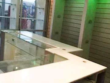 Venta Local en Centro Reciclado y Equipado 42m2