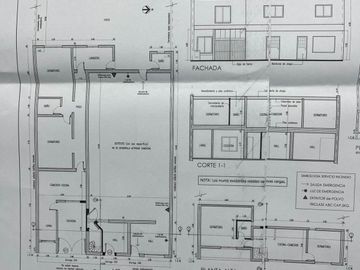 VENTA/CASA/AMPLIO TERRENO/IDEAL DESARROLLO