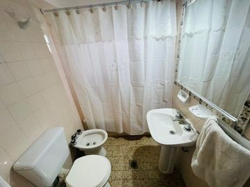 DEPARTAMENTO EN VENTA 2 DORM CON COCHERA