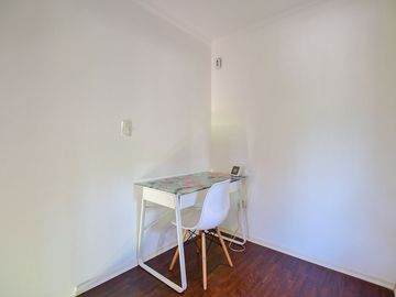 Casa 2 dormi c/ lavadero cochera jardin
