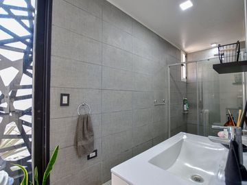 Venta Casa 2 Dormitorios con Verde Pileta La Plata