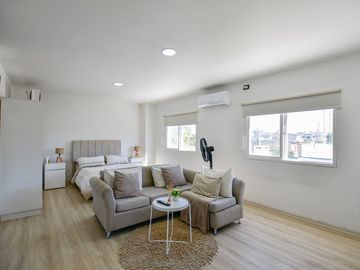 Venta Casa 2 Dormitorios con Verde Pileta La Plata