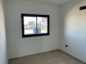 VENTA DE DUPLEX 2 DORM RINCONES DE MANANTIALES CBA
