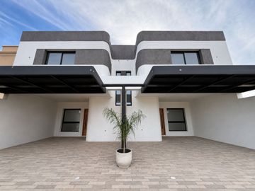 VENTA DUPLEX 3 DORMITORIOS TERRAZAS DE MANANTIALES