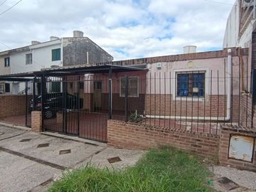 VENTA CASA 2 DORMITORIOS LAS PALMAS CÓRDOBA