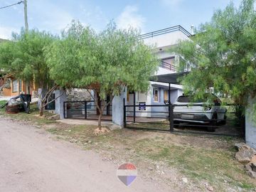 VENTA CASA + LOCAL SANTA ROSA DE CALAMUCHITA