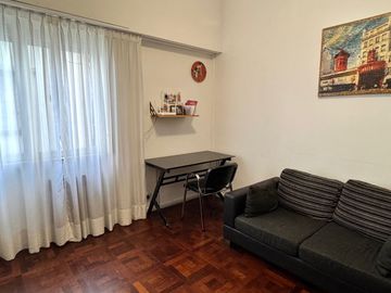 Belgrano - Venta - 2 Amb. - 2do piso por escalera
