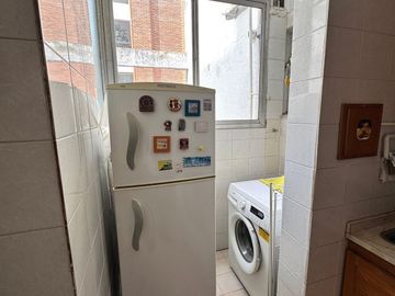Belgrano - Venta - 2 Amb. - 2do piso por escalera