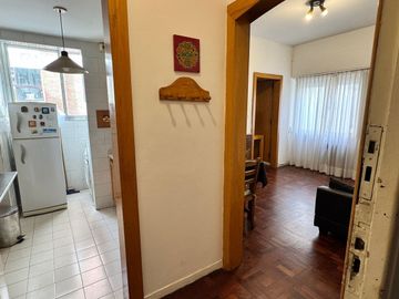 Belgrano - Venta - 2 Amb. - 2do piso por escalera