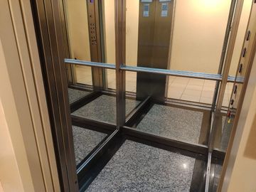 MONOAMBIENTE DIVIDIDO CON DORMITORIO SEPARADO LURO