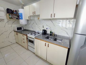 MONOAMBIENTE DIVIDIDO CON DORMITORIO SEPARADO LURO