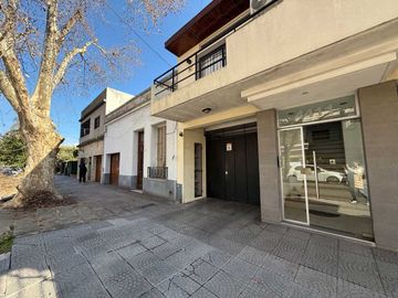 Venta Cochera cubierta fija - Villa Devoto