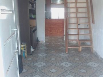 Venta Casa 5 amb + depto 2 amb, a mtrs R6 Campana