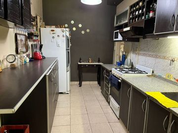 VENTA CASA 4 AMBIENTES ITUZAINGO CON PILETA