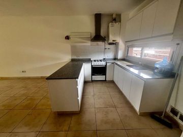 VENTA DPTO 3 AMB COCHERA APTO CREDITO PILAR