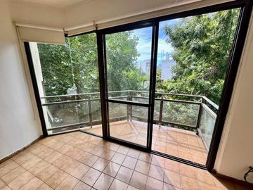 DEPARTAMENTO VENTA LA PLATA 1 DORMITORIO COCHERA