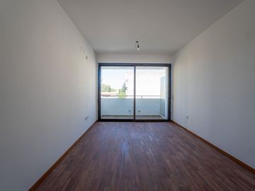 DEPARTAMENTO VENTA LA PLATA 1 DORMITORIO COCHERA