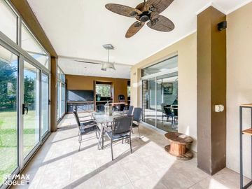 CASA EN VENTA CAMPOS DE ROCA 3 DORMITORIOS