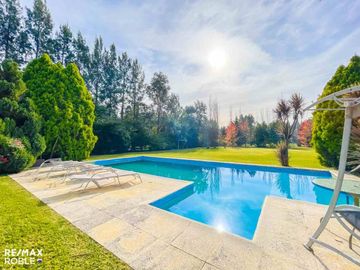 CASA EN VENTA CAMPOS DE ROCA 3 DORMITORIOS